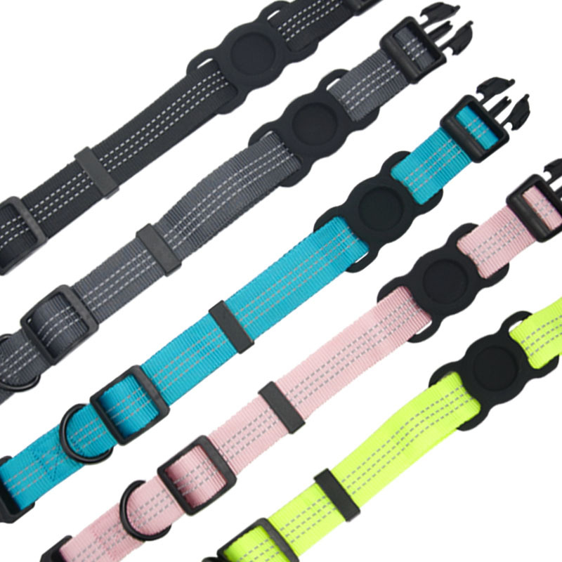 Reflective Dog Collar with Airtag Holder – Adjustable Anti-Lost Nylon Pet Collar